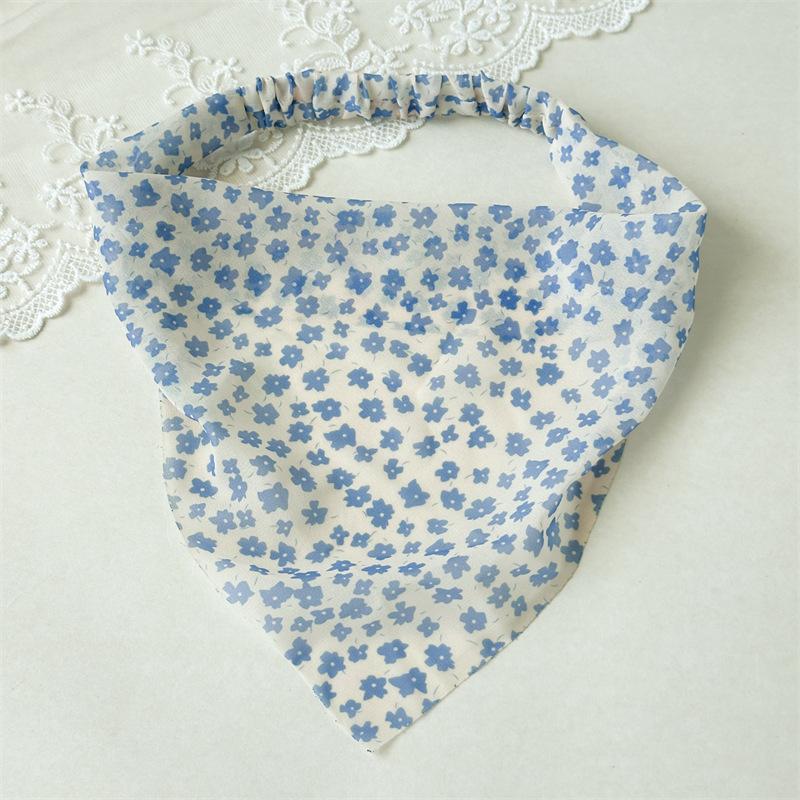 Floral Print Triangle Kerchief Headbands Elastic Back Bandana Style Hair Wraps Bohemia Garden Party Headwear For Women XXS
Floral Print Triangle Kerchief Headbands Elastic Back Bandana Style Hair Wraps Bohemia Garden Party Headwear For Women XXS