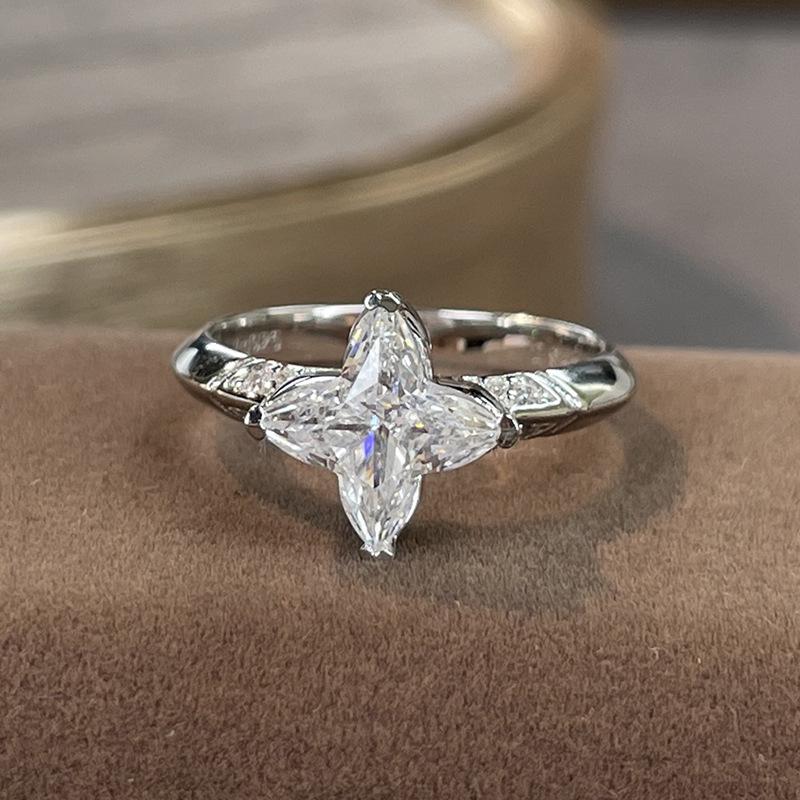 Longlongjin Women s S925 Silver Ring with Irregular High-Carbon Diamond Design Size 8
Longlongjin Women s S925 Silver Ring with Irregular High-Carbon Diamond Design Size 8