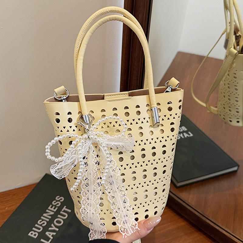 New soft durable vintage handheld large capacity premium texture soft durable outdoor handmade shoulder crossbody bucket bag білий
New soft durable vintage handheld large capacity premium texture soft durable outdoor handmade shoulder crossbody bucket bag білий