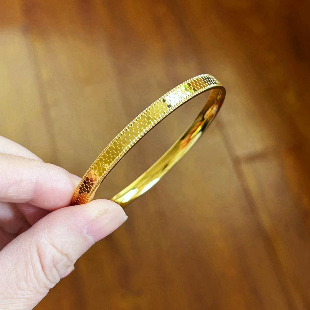 Women s Hand Bracelet Gold Plated 6mm Honeycomb Bling Cuff Bangles Wristband High Quality Luxury Jewelry Accessories Party Gifts 62 mm
Women s Hand Bracelet Gold Plated 6mm Honeycomb Bling Cuff Bangles Wristband High Quality Luxury Jewelry Accessories Party Gifts 62 mm