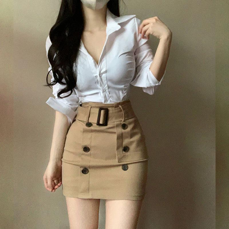 Korean Style Waist-Cinching Shirt & High-Waisted Hip-Hugging Skirt Set for Spring/Summer Large
Korean Style Waist-Cinching Shirt & High-Waisted Hip-Hugging Skirt Set for Spring/Summer Large