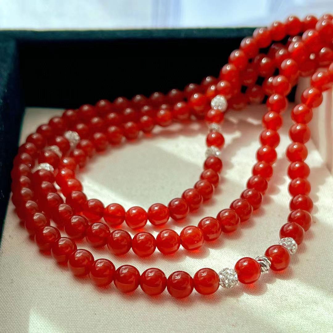Retro Natural Pigeon Blood Red Chalcedony Collarbone Chain Necklace Atmosphere New Year S Red Necklace
Retro Natural Pigeon Blood Red Chalcedony Collarbone Chain Necklace Atmosphere New Year S Red Necklace