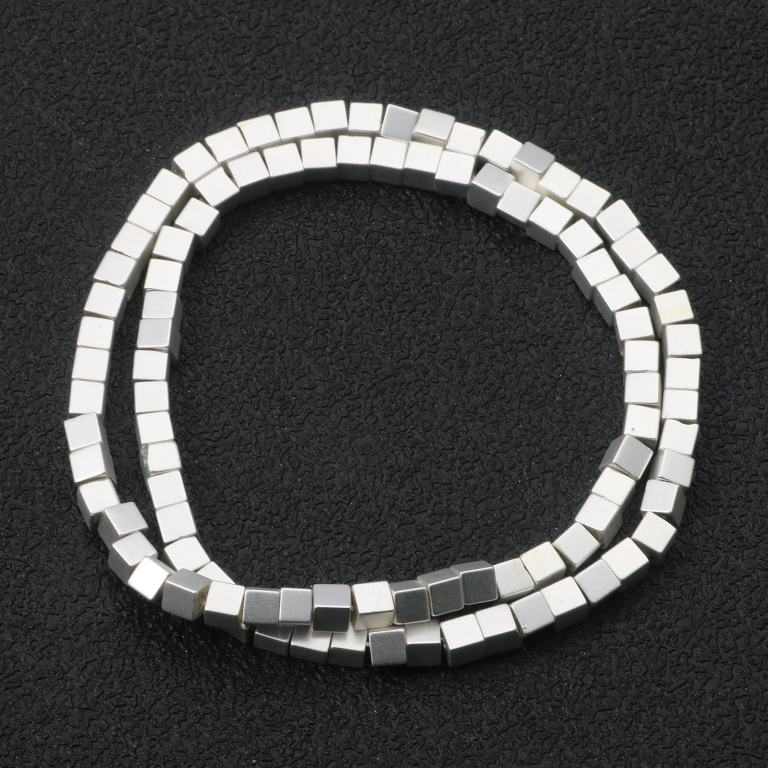 Намистини з гематиту в стилі 45 із натурального каменю, срібного кольору, квадратні, круглі розпірні намистини для виготовлення ювелірних виробів, браслет, намисто своїми руками 15 дюймів 4x4mm Matte Square срібний
Намистини з гематиту в стилі 45 із натурального каменю, срібного кольору, квадратні, круглі розпірні намистини для виготовлення ювелірних виробів, браслет, намисто своїми руками 15 дюймів 4x4mm Matte Square срібний