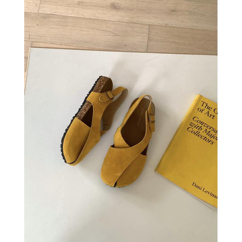 2025 Spring and Autumn New Fashion Versatile Baotou Sandals Women s French Retro Mori Casual Flat Roman Shoes 39
2025 Spring and Autumn New Fashion Versatile Baotou Sandals Women s French Retro Mori Casual Flat Roman Shoes 39