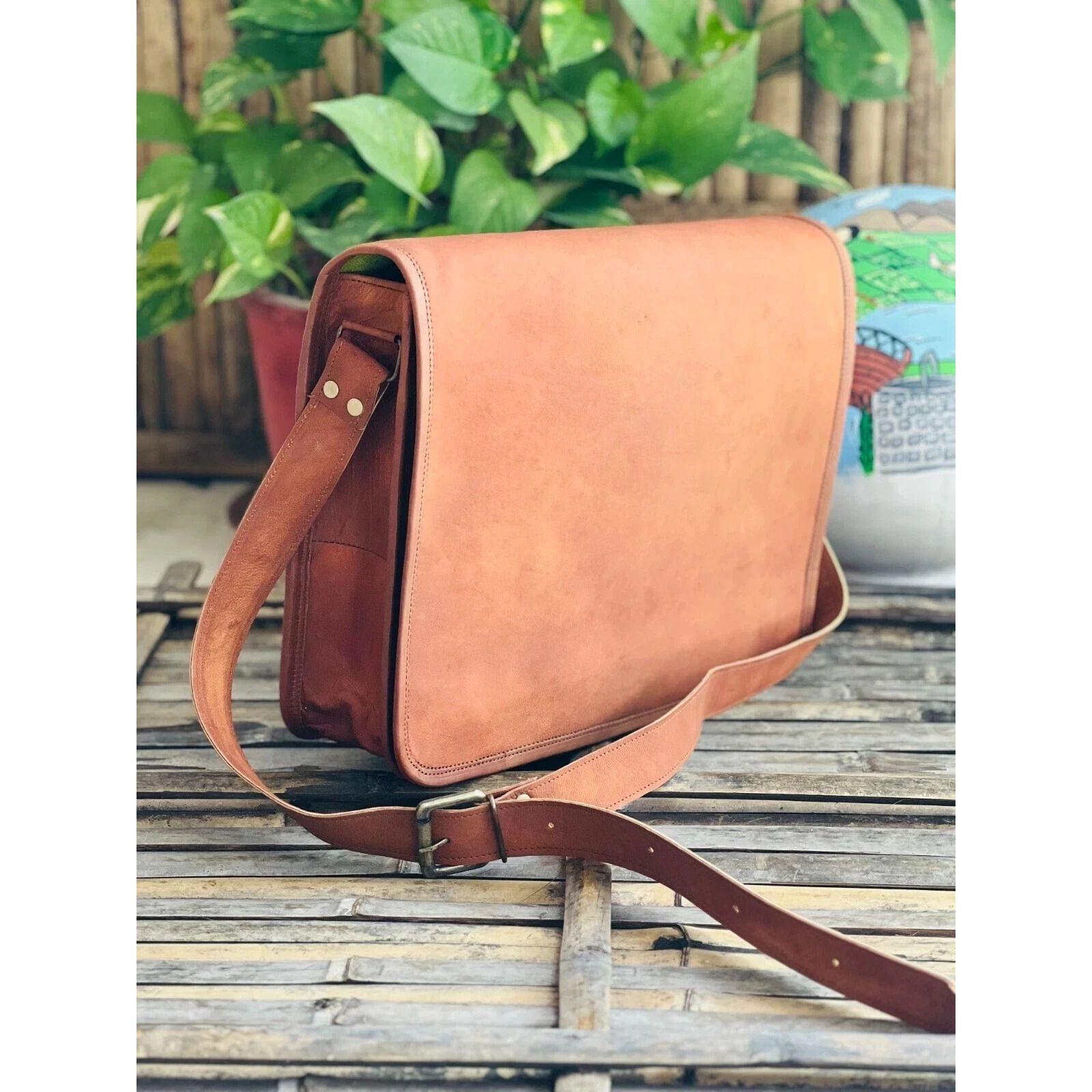 Handmade Luxury Leather Laptop Messenger Bag Rare Men s Briefcase Satchel 15 x 11 x 4 in коричневий
Handmade Luxury Leather Laptop Messenger Bag Rare Men s Briefcase Satchel 15 x 11 x 4 in коричневий