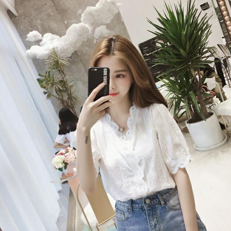 Women s Korean Style Lace Top - Short-Sleeved Fairy Design XL белый
Women s Korean Style Lace Top - Short-Sleeved Fairy Design XL белый