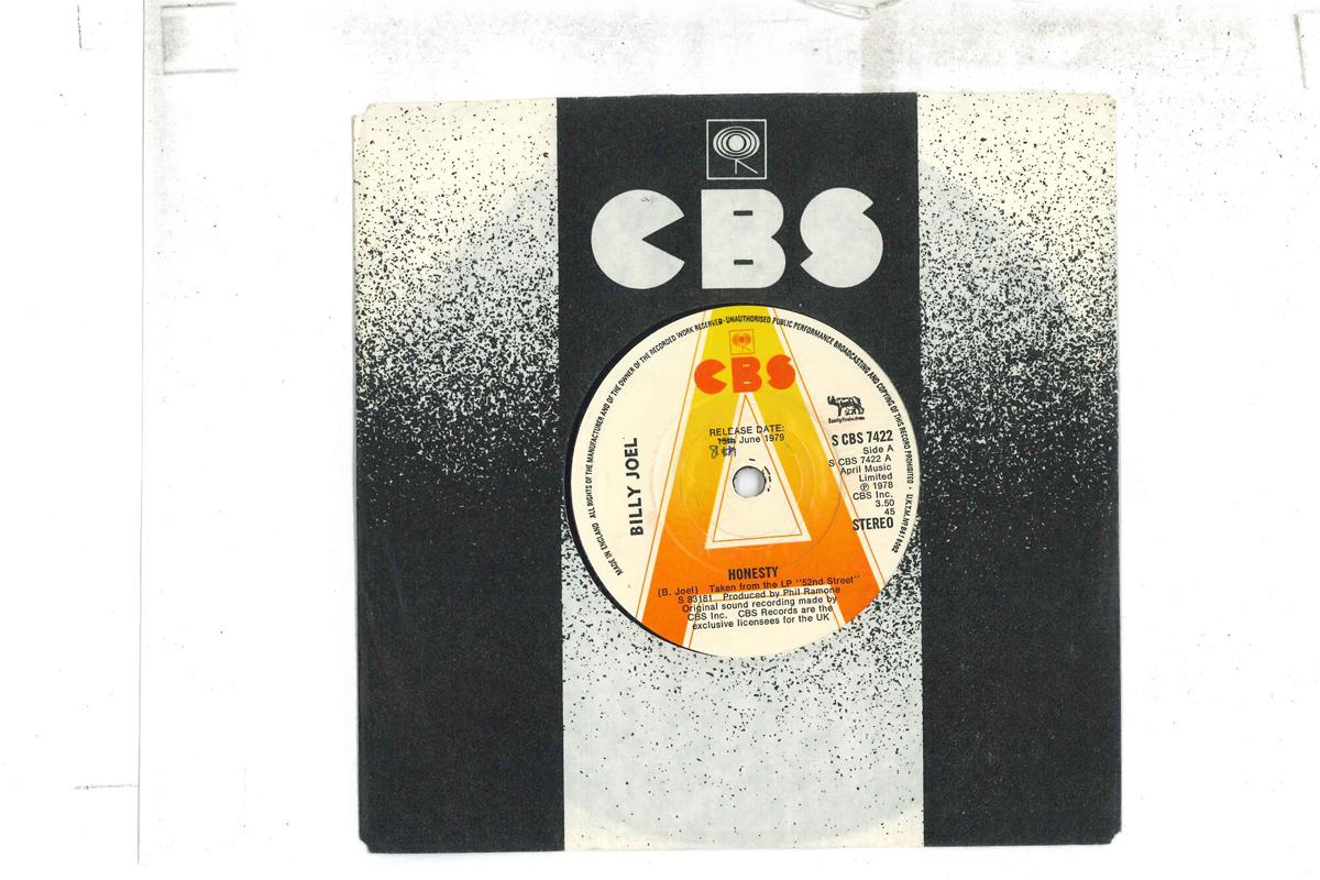 7inch Record BILLY JOEL - Honesty / Mexican Connection SCBS7422PROMO CBS 1978 UK Rock Used
7inch Record BILLY JOEL - Honesty / Mexican Connection SCBS7422PROMO CBS 1978 UK Rock Used
