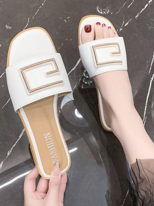 Platform slippers female 2025 summer wear word with fairy style fashion versatile Internet celebrity flat sandals dopamine 43
Platform slippers female 2025 summer wear word with fairy style fashion versatile Internet celebrity flat sandals dopamine 43