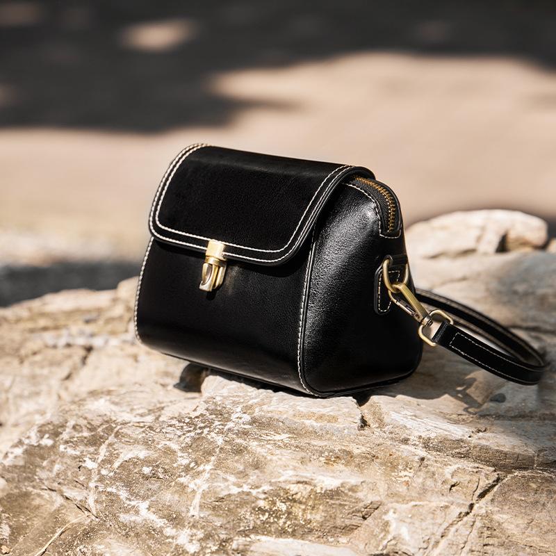 Осень Зима Новая Мода Маленькая Квадратная Сумка 2025 Нишевый Дизайн Стильная Сумка Кроссбоди Высококлассное Ощущение Женская Кожаная Сумка Long18CM、Wide9CM、High
Осень Зима Новая Мода Маленькая Квадратная Сумка 2025 Нишевый Дизайн Стильная Сумка Кроссбоди Высококлассное Ощущение Женская Кожаная Сумка Long18CM、Wide9CM、High