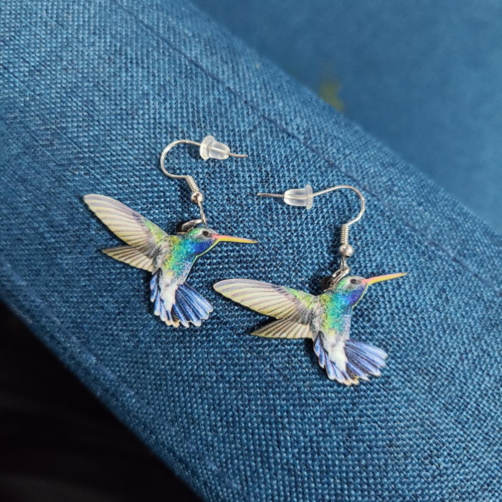 Acrylic Hummingbird Earrings 2D Bird Shape Earrings For Women Girls Ear Charms Spring Summer Drop Dangle Jewelry Gifts Accessory
Acrylic Hummingbird Earrings 2D Bird Shape Earrings For Women Girls Ear Charms Spring Summer Drop Dangle Jewelry Gifts Accessory