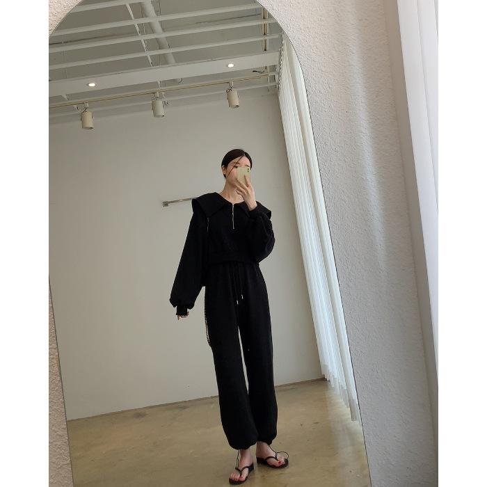Korean chic autumn and winter retro temperament big lapel loose short long-sleeved sweater + high-waisted casual pants trousers women XXL
Korean chic autumn and winter retro temperament big lapel loose short long-sleeved sweater + high-waisted casual pants trousers women XXL