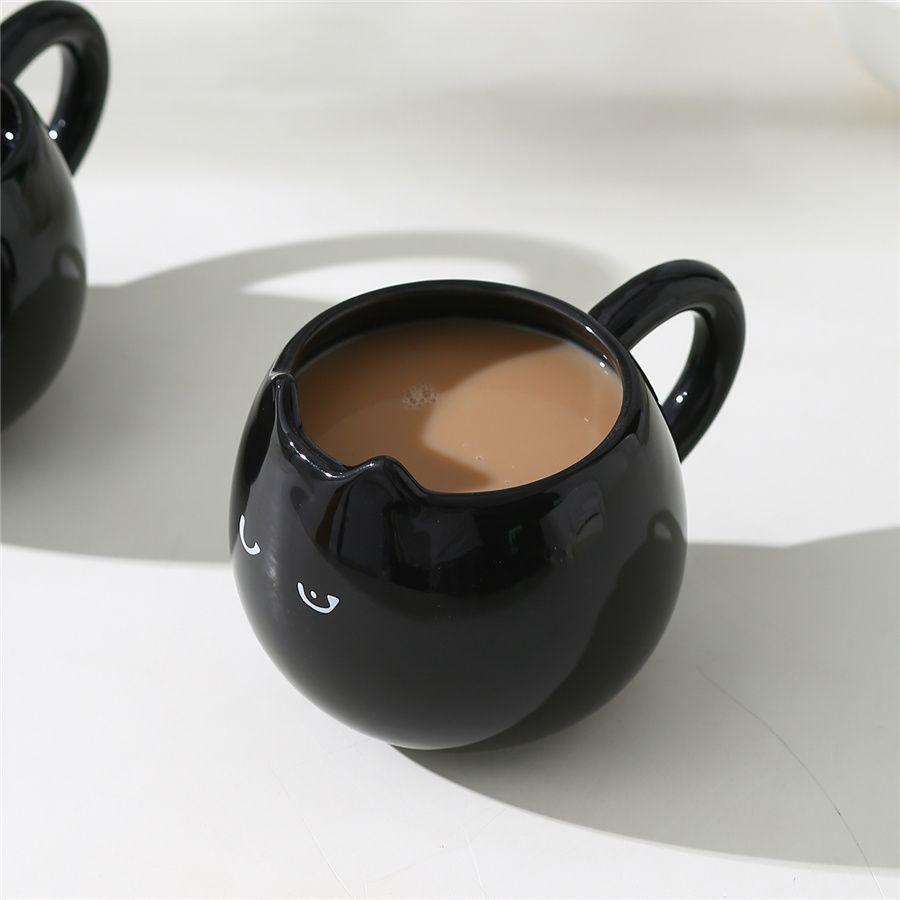 Black Cat Cartoon Mug Ceramic Water Cup Cute Girl Mugs Couple Creative Coffee Cup Office Afternoon Tea Drinkware 380ml чёрный
Black Cat Cartoon Mug Ceramic Water Cup Cute Girl Mugs Couple Creative Coffee Cup Office Afternoon Tea Drinkware 380ml чёрный