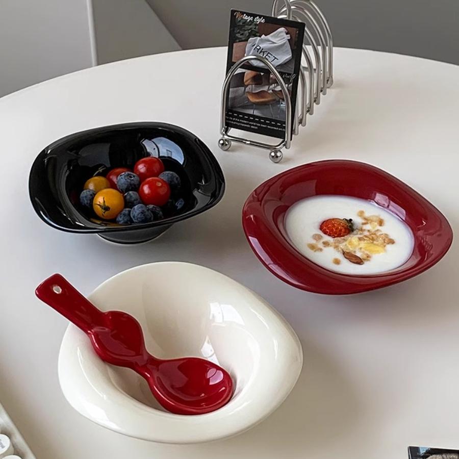 Handmade Ceramic Dessert Bowl Solid Color Yogurt Bowl Household High-value Tableware Fruit Salad Breakfast Oat Yogurt Bowl 6 inch
Handmade Ceramic Dessert Bowl Solid Color Yogurt Bowl Household High-value Tableware Fruit Salad Breakfast Oat Yogurt Bowl 6 inch