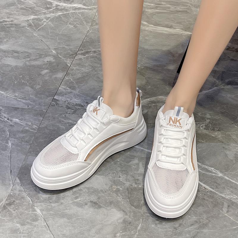 Женские сетчатые маленькие белые туфли 2024 года, летние, новые, модные, дышащие, универсальные, удобные, с вырезами, нескользящие, женские кроссовки 40 хаки
Женские сетчатые маленькие белые туфли 2024 года, летние, новые, модные, дышащие, универсальные, удобные, с вырезами, нескользящие, женские кроссовки 40 хаки