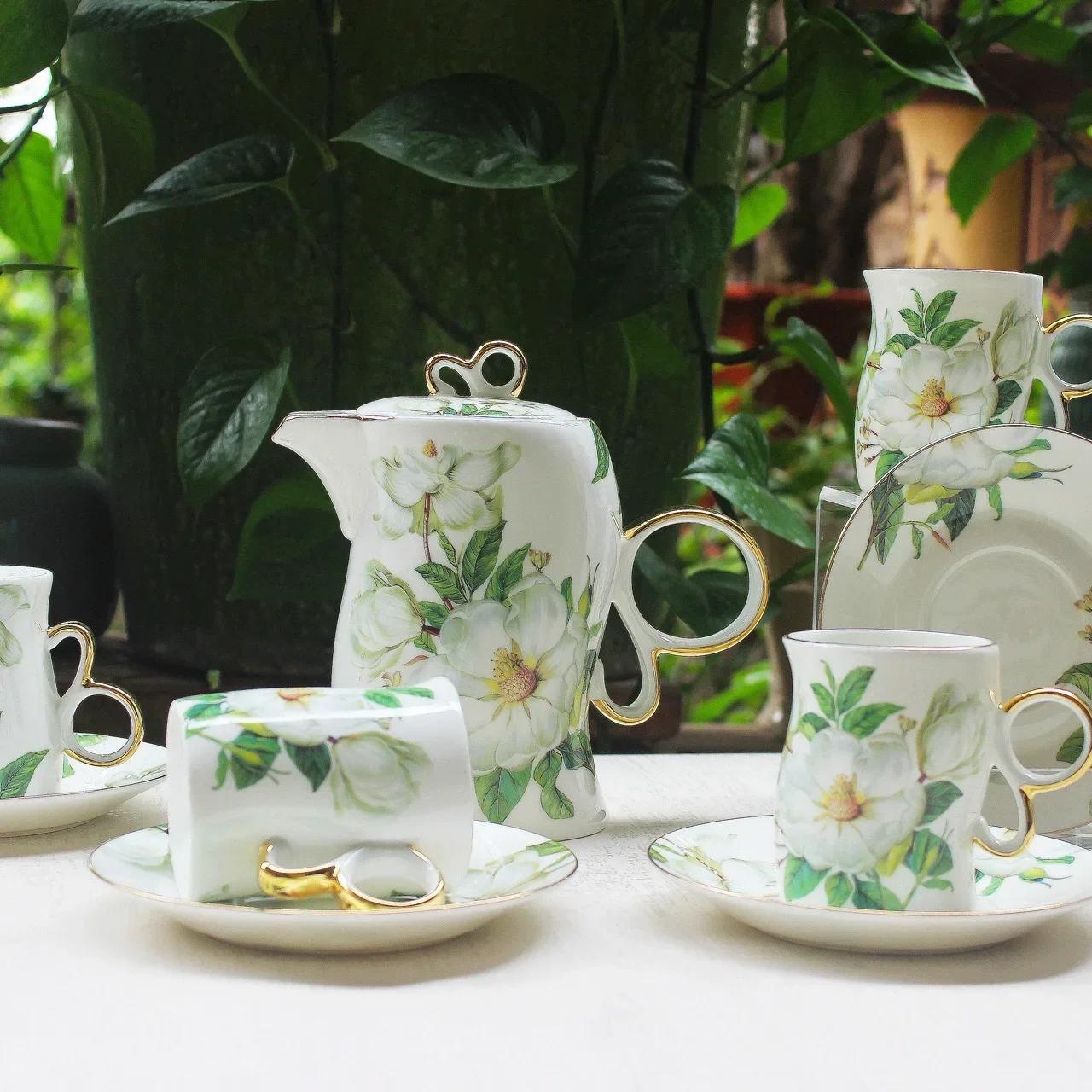 Европейский керамический кофейник, керамическая чашка, цветочный набор для заваривания чая, 1 чайник, 4 чашки, блюдце, набор для послеобеденного чая, красная чайная чашка в подарок 175ml