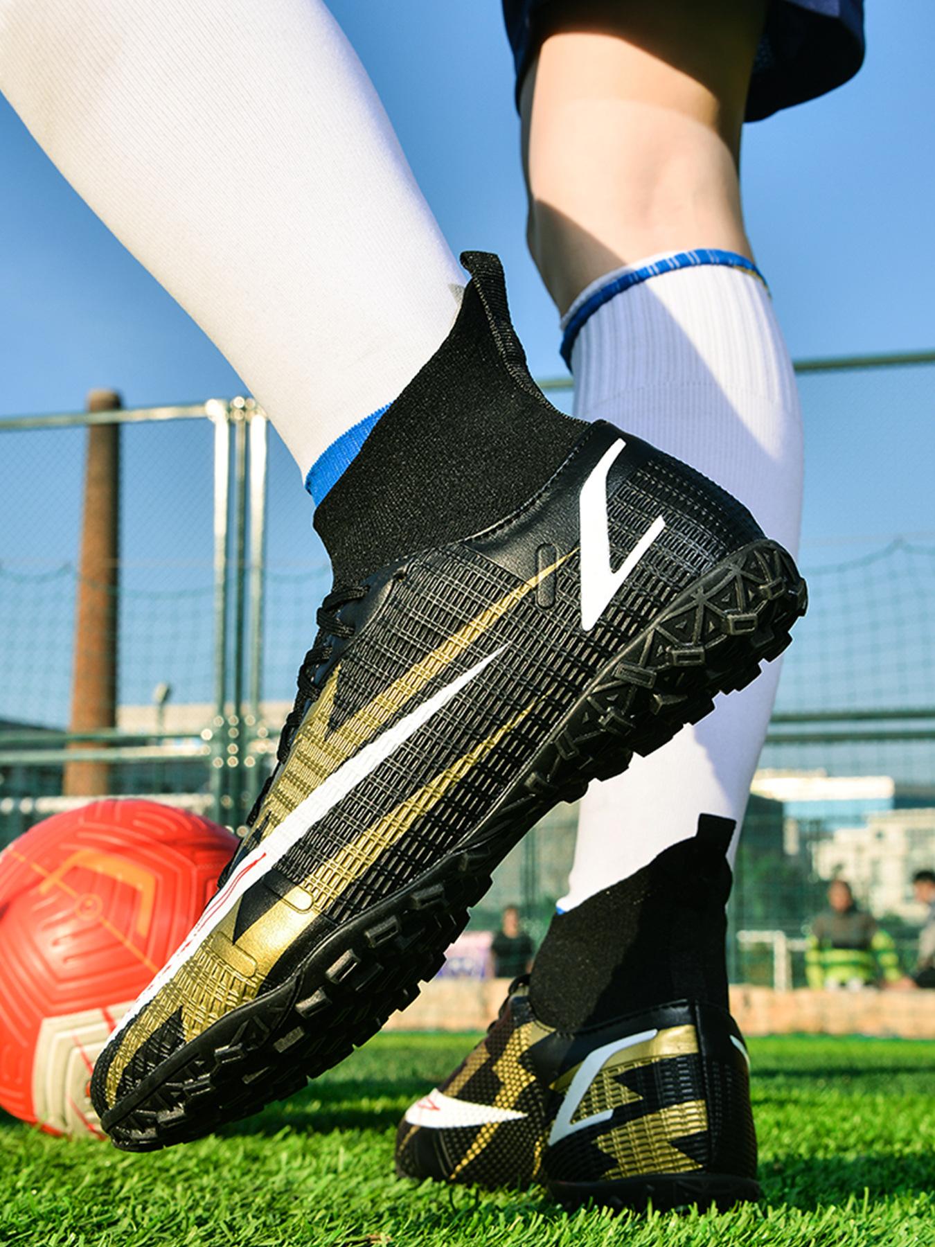 High-top football shoes men s and women s broken nails spikes children s youth student sneakers adult professional training shoes 45
High-top football shoes men s and women s broken nails spikes children s youth student sneakers adult professional training shoes 45