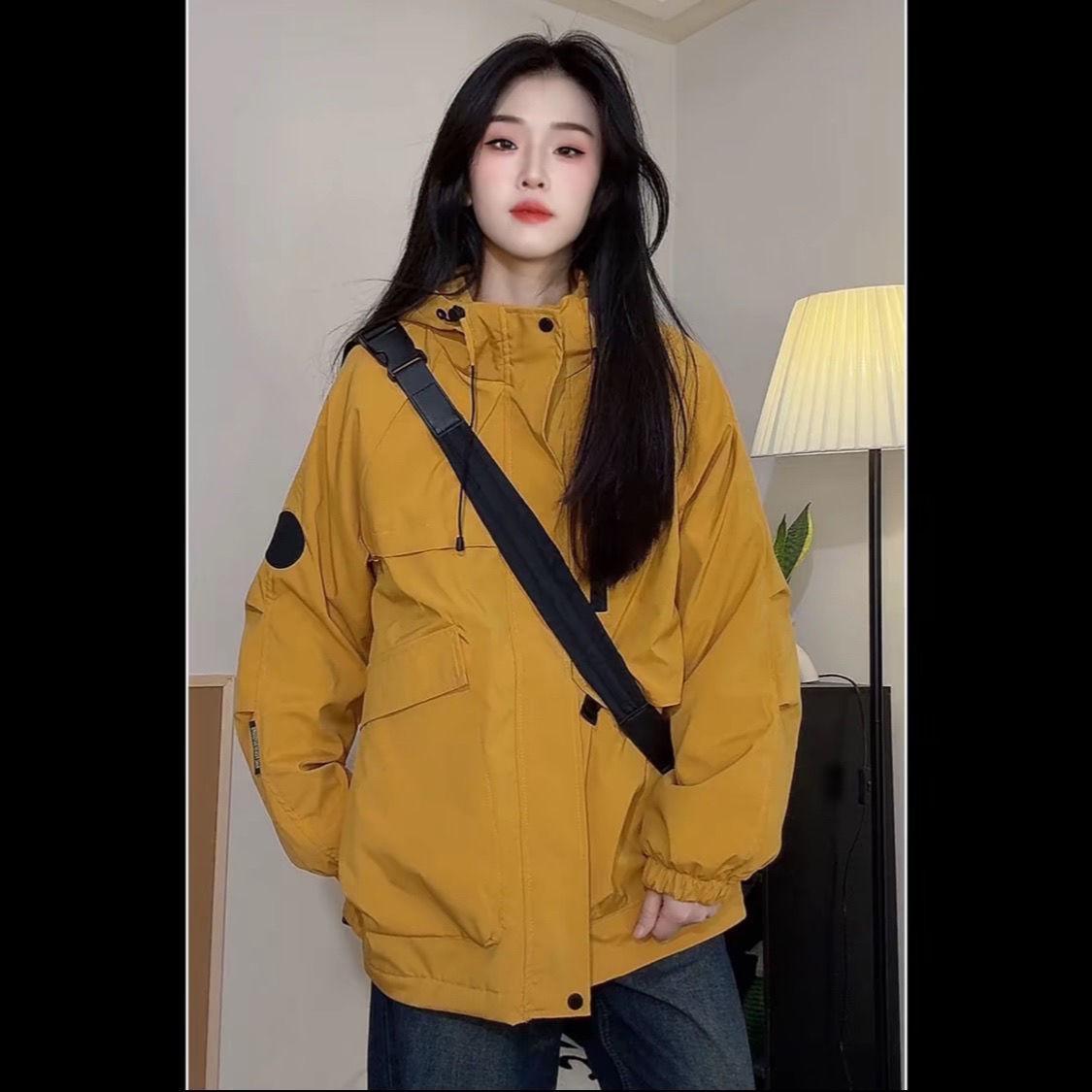 Утепленная зимняя куртка-пуховик для женщин, идеально подходит для скалолазания на открытом воздухе, походов и повседневной носки XXL жёлтый
Утепленная зимняя куртка-пуховик для женщин, идеально подходит для скалолазания на открытом воздухе, походов и повседневной носки XXL жёлтый