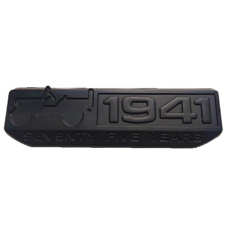 2pc 1941 Metal Car Sticker Applicable to SUV Wrangler Grand Cherokee Commander Compass 3D Metal Decoration Sticker
2pc 1941 Metal Car Sticker Applicable to SUV Wrangler Grand Cherokee Commander Compass 3D Metal Decoration Sticker