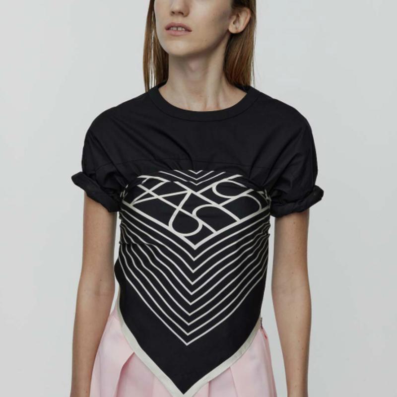 L’H.A.S SIGNATURE SYMBOL SILK SCARF_BLACK FREE_H232PHA001_BK1
L’H.A.S SIGNATURE SYMBOL SILK SCARF_BLACK FREE_H232PHA001_BK1