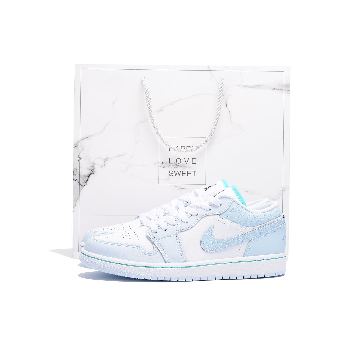 Jordan Air Jordan 1 Chestnut Leather Slip Resistant Coverage Low top Vintage Basketball Shoes Women s White Blue FV3623-151(Team59-SBOX) 40.5
Jordan Air Jordan 1 Chestnut Leather Slip Resistant Coverage Low top Vintage Basketball Shoes Women s White Blue FV3623-151(Team59-SBOX) 40.5
