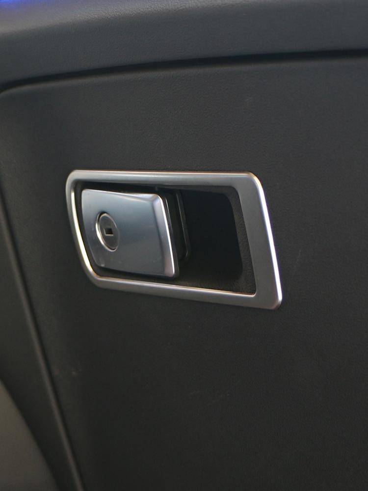 Для Бмв Х3 Г01 Х4 Г02 2018 2019 2020 2025 2025 Накладка на ручку ящика для хранения перчаток переднего пассажира Декоративная наклейка Аксессуары серебряный
Для Бмв Х3 Г01 Х4 Г02 2018 2019 2020 2025 2025 Накладка на ручку ящика для хранения перчаток переднего пассажира Декоративная наклейка Аксессуары серебряный