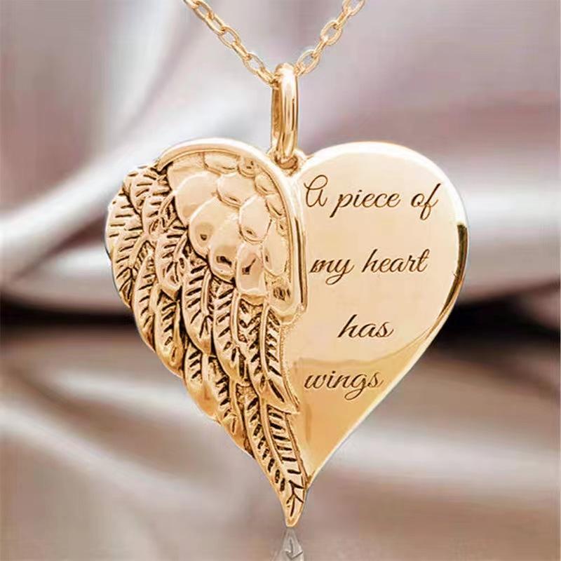 A Piece of My Heart Has Wings Pendant European American Angel Wings Engraved Necklace Jewelry Necklace for Women 50cm
A Piece of My Heart Has Wings Pendant European American Angel Wings Engraved Necklace Jewelry Necklace for Women 50cm