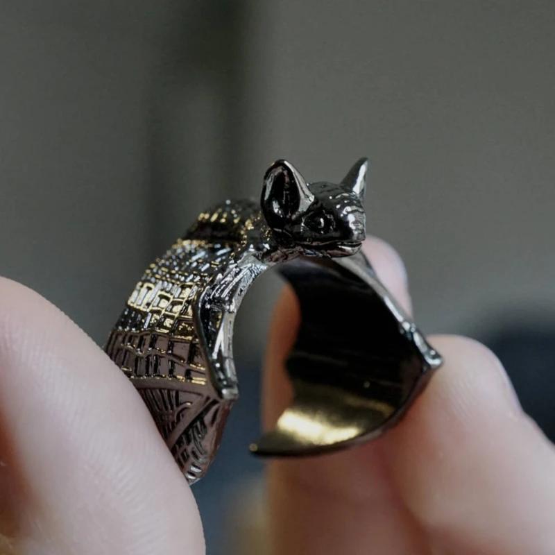 New Retro Gothic Dark Stereo Vampire Bat Wing Opening Rings for Men Women Couple Punk Personality Stainless Steel Finger Jewelry resizable чорний
New Retro Gothic Dark Stereo Vampire Bat Wing Opening Rings for Men Women Couple Punk Personality Stainless Steel Finger Jewelry resizable чорний