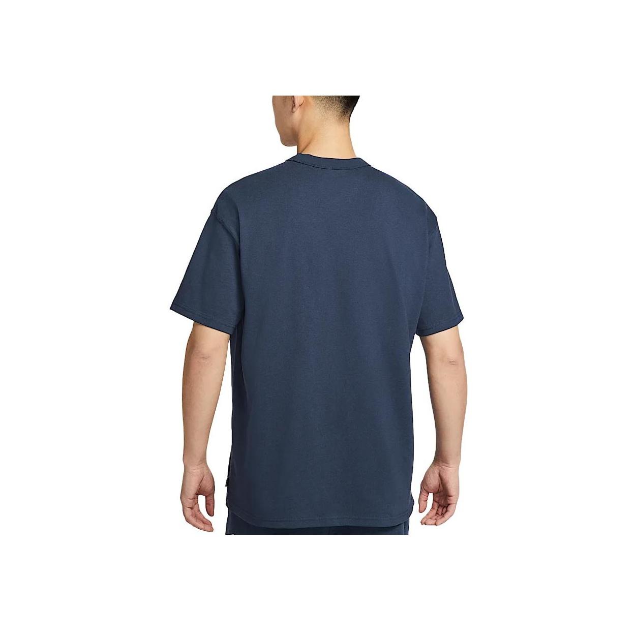 Новая мужская футболка Nike Sportswear Premium Essentials цвета обсидиан DO7393-451 M
Новая мужская футболка Nike Sportswear Premium Essentials цвета обсидиан DO7393-451 M