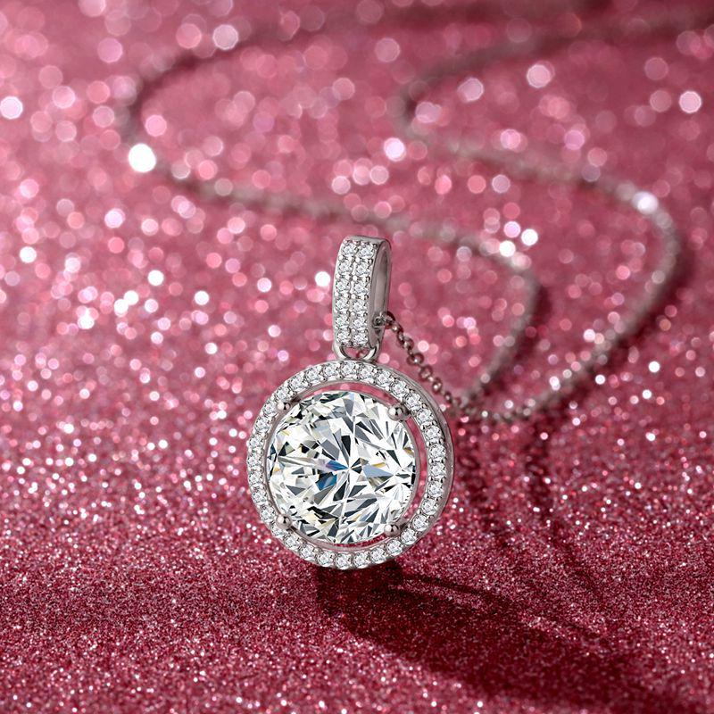 Round Moissanite Star Cutout Pendant: Five-Carat Versatile Clavicle Chain Valentine s Silver Necklace Gift 925 Silver
Round Moissanite Star Cutout Pendant: Five-Carat Versatile Clavicle Chain Valentine s Silver Necklace Gift 925 Silver