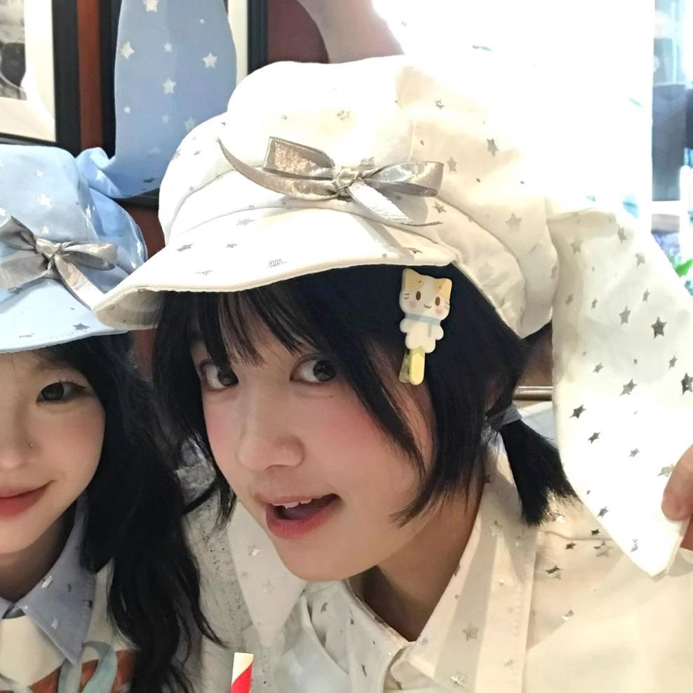 2025Y2K Removable Ears Hot Silver Stars Cute Bow Rabbit Hat Spice Girl Wind Beret M(56-58cm)
2025Y2K Removable Ears Hot Silver Stars Cute Bow Rabbit Hat Spice Girl Wind Beret M(56-58cm)