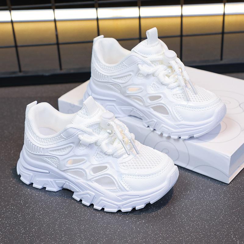 Девушки полые спортивные туфли корейская версия лета новые нескользящие мягкая подошва удобные повседневные дышащие кроссовки папы обувь для девочек 37 белый
Девушки полые спортивные туфли корейская версия лета новые нескользящие мягкая подошва удобные повседневные дышащие кроссовки папы обувь для девочек 37 белый
