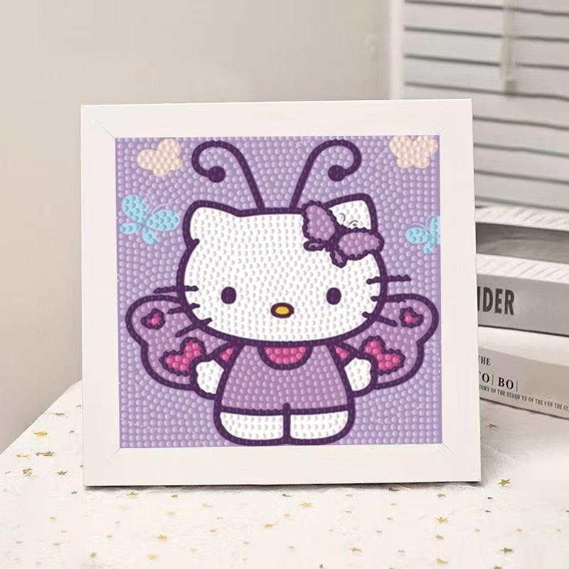 Декоративная картина Sanrio с рамкой из хрустальных бриллиантов, Каваи Куроми Хелло Китти, 5D DIY Набор для вышивания крестиком для детской комнаты, Настенное искусство with frame
Декоративная картина Sanrio с рамкой из хрустальных бриллиантов, Каваи Куроми Хелло Китти, 5D DIY Набор для вышивания крестиком для детской комнаты, Настенное искусство with frame