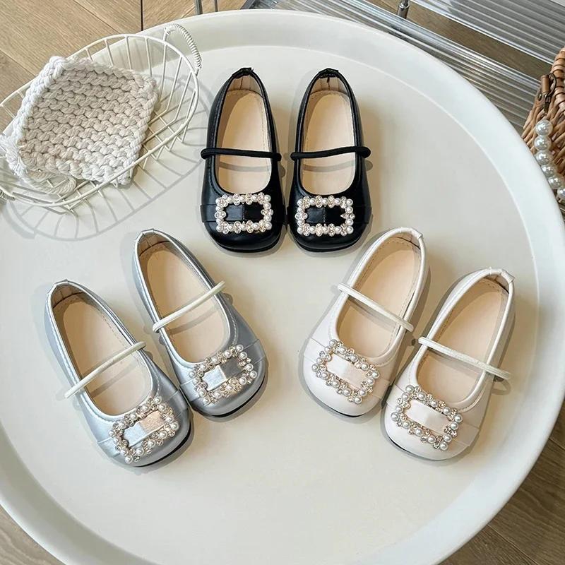 Kids Princess Shoes Soft Sole Girls Dance Performance Shoes Sweet Fashion 2024 New Children Leather Shoes Round Toe Slip-on 21 бежевый
Kids Princess Shoes Soft Sole Girls Dance Performance Shoes Sweet Fashion 2024 New Children Leather Shoes Round Toe Slip-on 21 бежевый