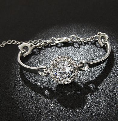 New Personality Hot Fashion Rhinestone High Quality Bracelet For Women Accessories Wholesale And Retail Bracelets Luxury Brand
New Personality Hot Fashion Rhinestone High Quality Bracelet For Women Accessories Wholesale And Retail Bracelets Luxury Brand