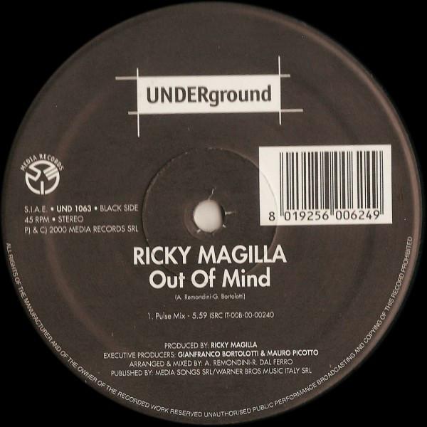 12inch Record RICKY MAGILLA - Out Of Mind UND1063 Underground 2000 Italy Dance & Electronica Used
12inch Record RICKY MAGILLA - Out Of Mind UND1063 Underground 2000 Italy Dance & Electronica Used