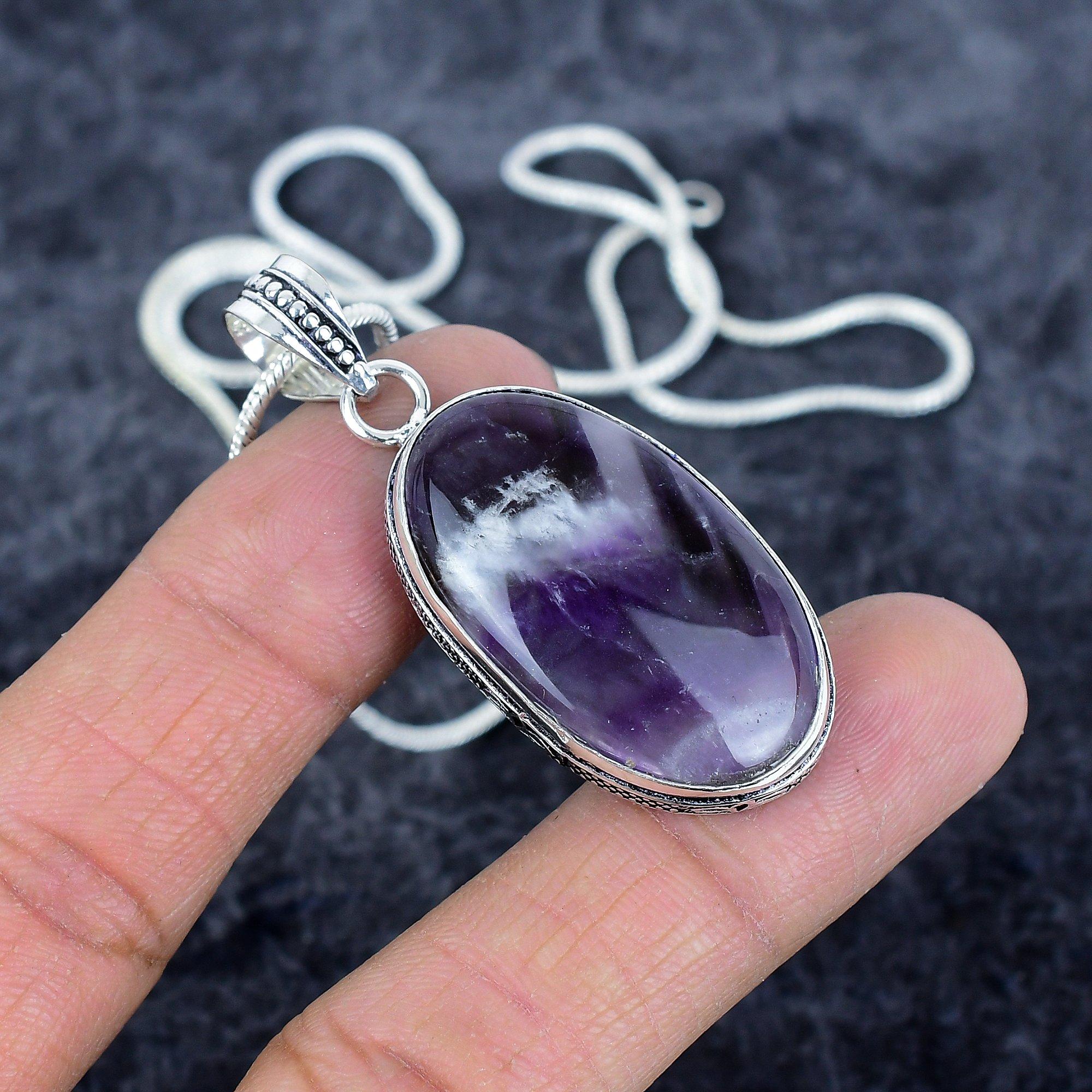 Chevron Amethyst Gemstone 925 Sterling Silver Jewelry Pendant 2.05 M-2925
Chevron Amethyst Gemstone 925 Sterling Silver Jewelry Pendant 2.05 M-2925