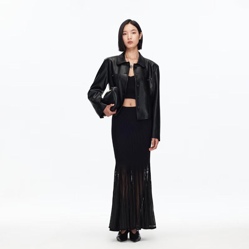 VEROMODA Женская короткая куртка с лацканами в стиле искусственной кожи M
VEROMODA Женская короткая куртка с лацканами в стиле искусственной кожи M