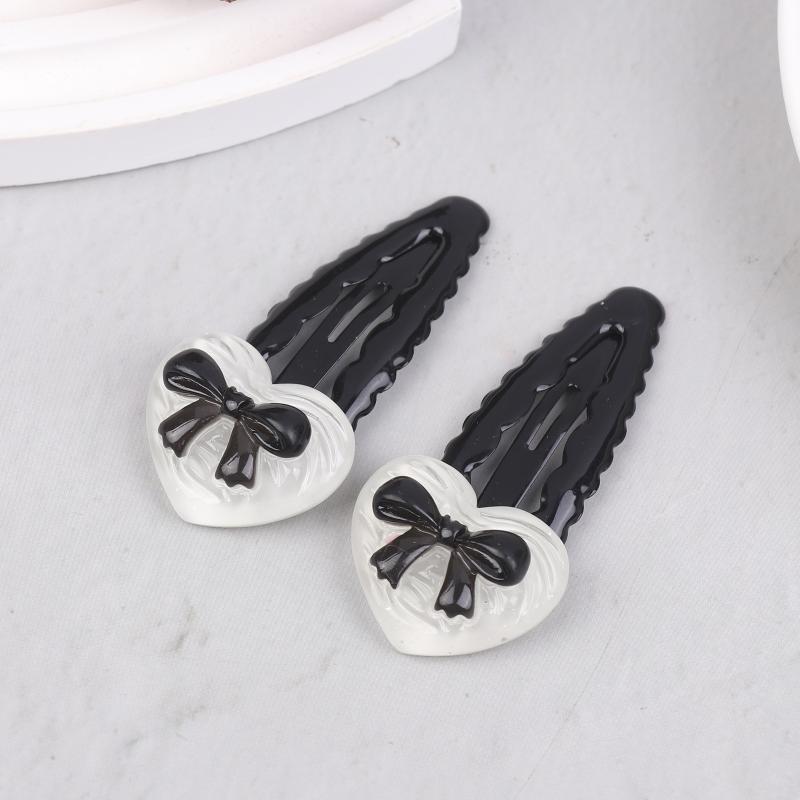 2/6Pcs Fashionable Heart Black Bowknot Wavy Bb Clip Energetic Girl S Sweet And Cool Versatile Side Clip New Style Hairpin 2pcs
2/6Pcs Fashionable Heart Black Bowknot Wavy Bb Clip Energetic Girl S Sweet And Cool Versatile Side Clip New Style Hairpin 2pcs