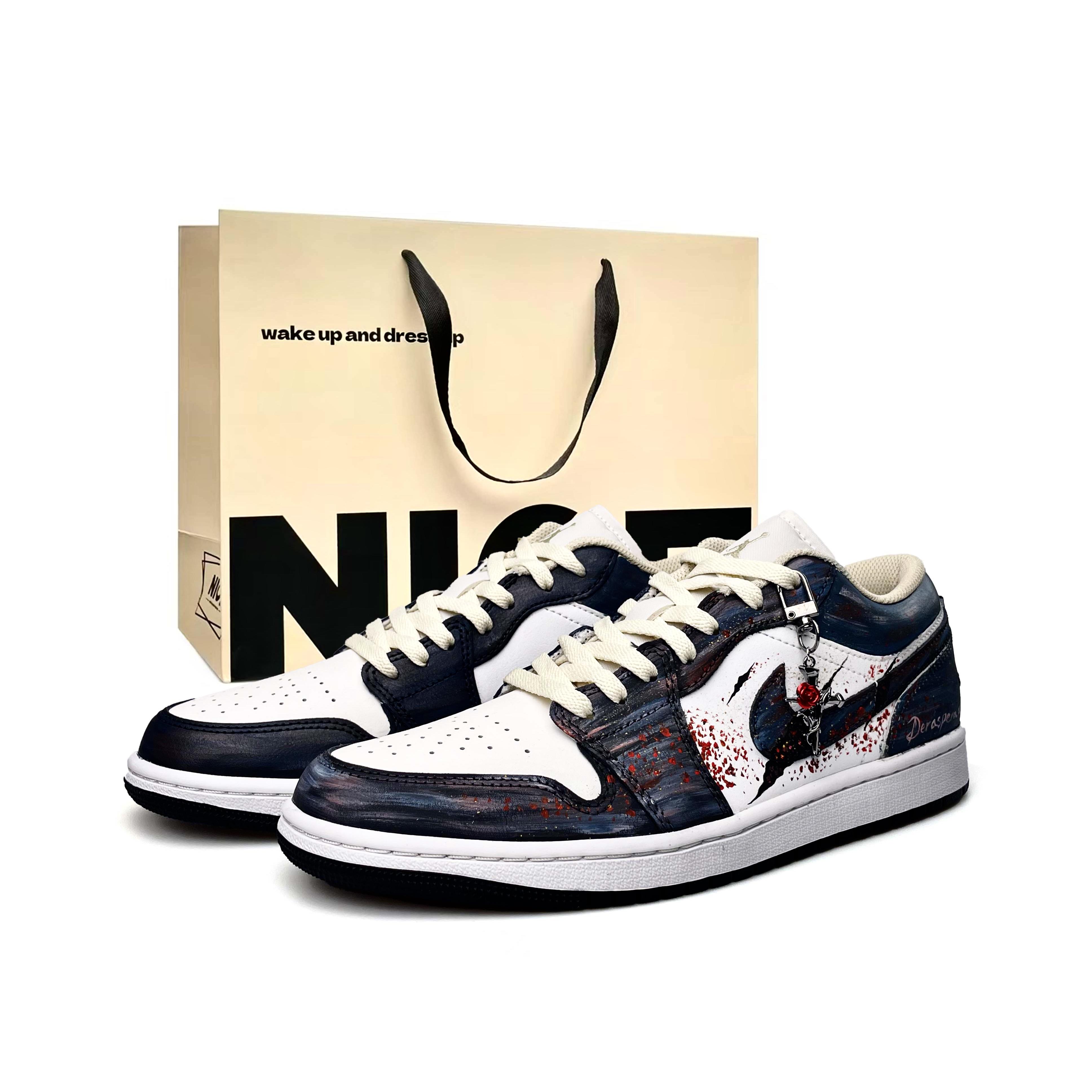 Jordan Air Jordan 1 Vintage Basketball Shoes Unisex Low Top Blue/Red/Black 553558-153(Team1532-BOX) 44.5
Jordan Air Jordan 1 Vintage Basketball Shoes Unisex Low Top Blue/Red/Black 553558-153(Team1532-BOX) 44.5