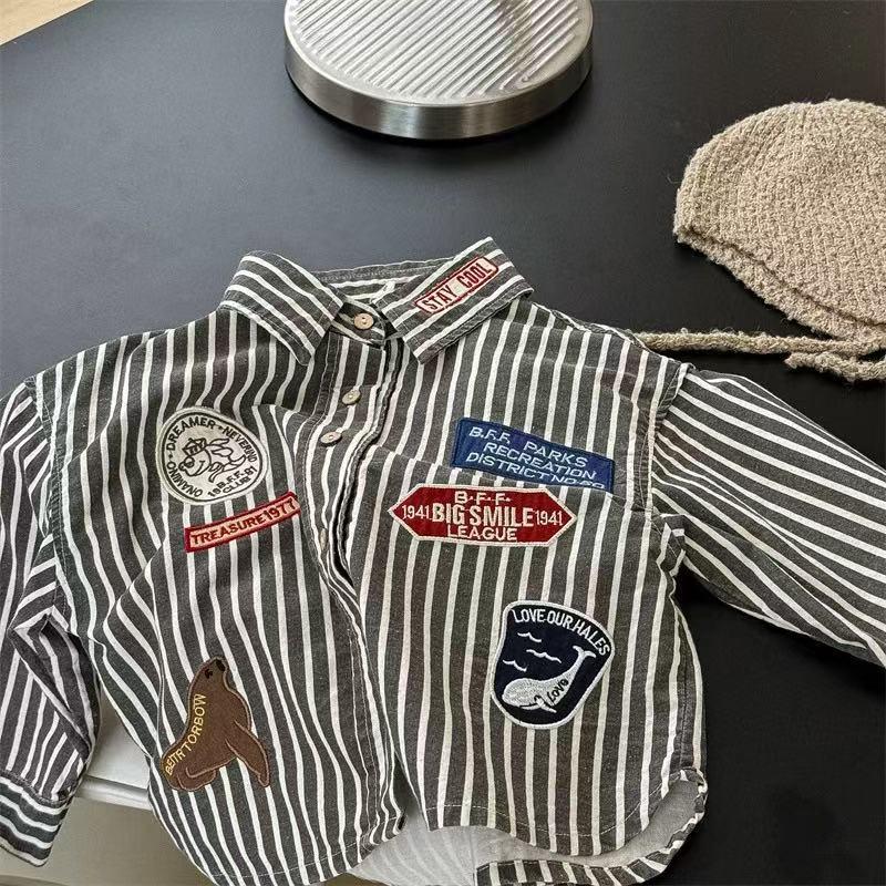 Вертикальный бар Молодежный: Универсальная детская полосатая рубашка в стиле кэжуал 130 серый
Вертикальный бар Молодежный: Универсальная детская полосатая рубашка в стиле кэжуал 130 серый