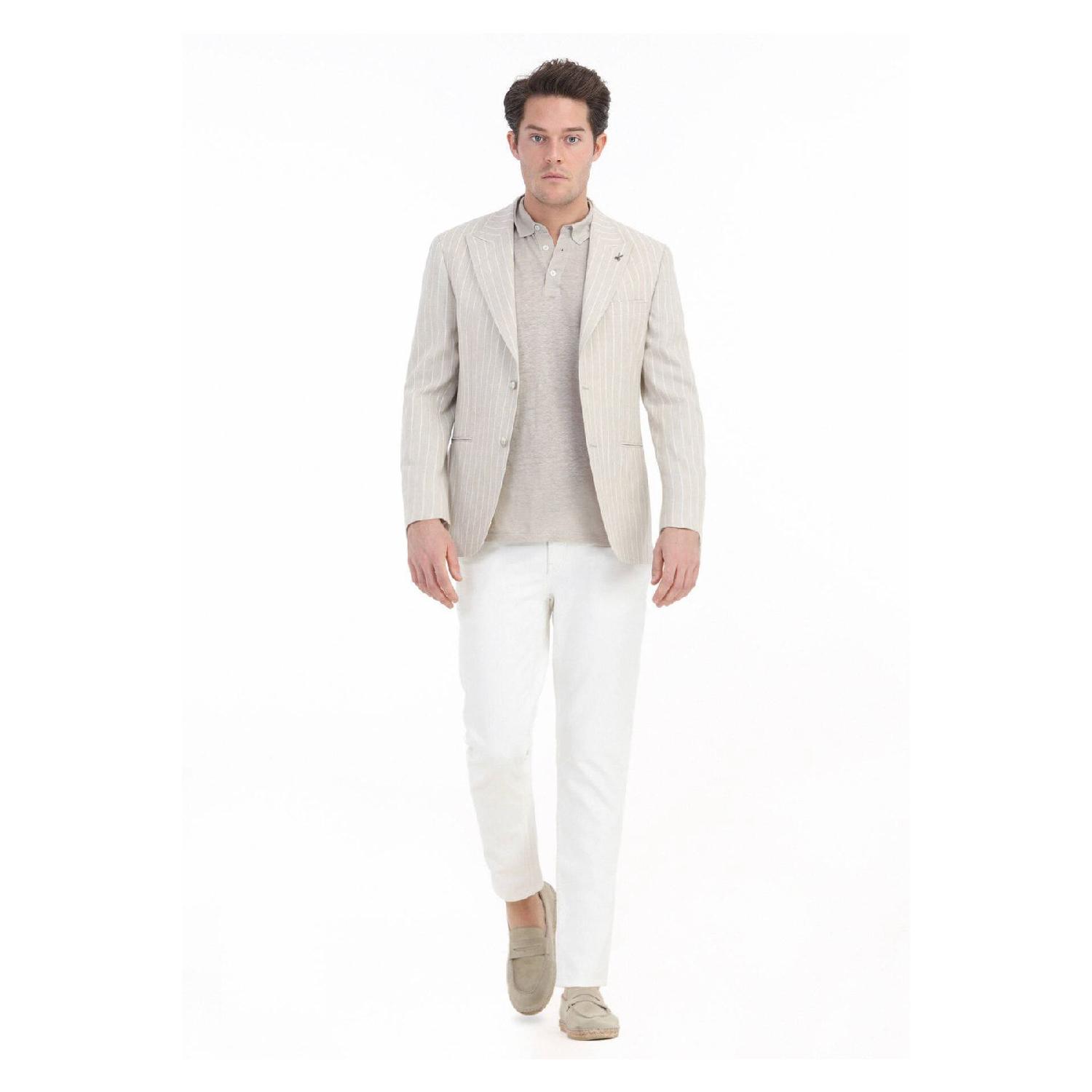 Beige Striped Zeroweight-slim Fit Cotton Blend Jacket 46
Beige Striped Zeroweight-slim Fit Cotton Blend Jacket 46
