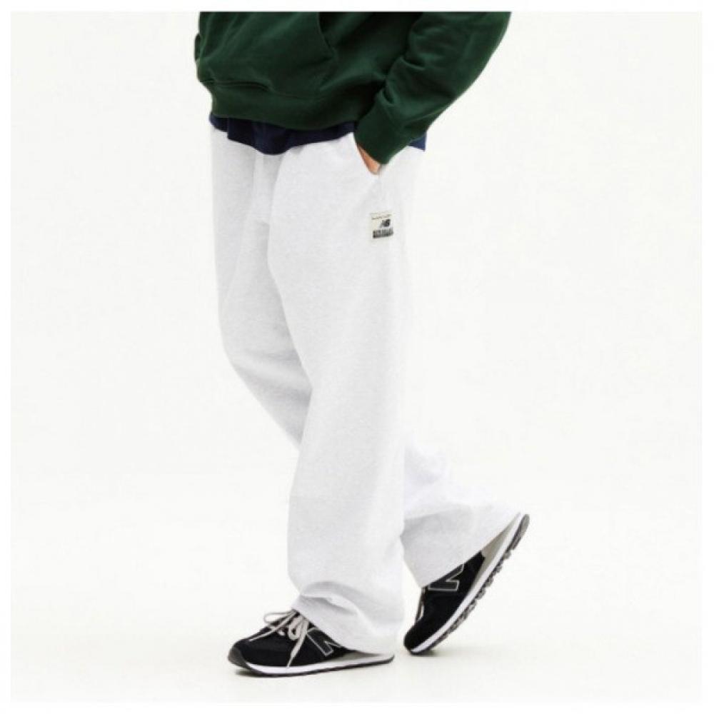New Balance Pants Kqj Nbmld41823 16 Uni Nbsc Brushed Wide Pants Lo Gray series/90
New Balance Pants Kqj Nbmld41823 16 Uni Nbsc Brushed Wide Pants Lo Gray series/90