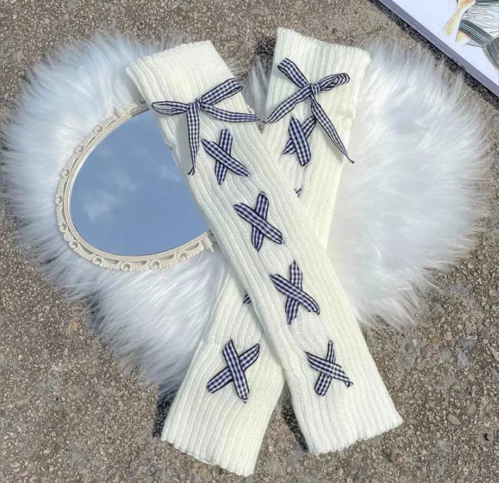 1Pair Woman Leg Warmers Autumn and Winter Ribbon Lolita Black Knee Warmers Long Socks JK Knitted Girl White Leg Warmers One Size
1Pair Woman Leg Warmers Autumn and Winter Ribbon Lolita Black Knee Warmers Long Socks JK Knitted Girl White Leg Warmers One Size