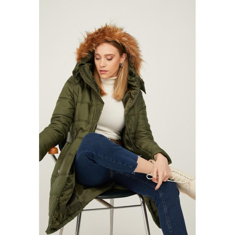 Портативное надувное пальто с меховым воротником и поясом на подкладке 
Портативное надувное пальто с меховым воротником и поясом на подкладке