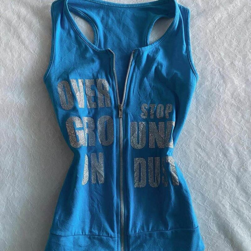 American Retro Vintage Blue Letter Print Zip-Up Top Sexy Hot Girl Pure Desire Sleeveless Top Blue Letter Zipper Vest S
American Retro Vintage Blue Letter Print Zip-Up Top Sexy Hot Girl Pure Desire Sleeveless Top Blue Letter Zipper Vest S