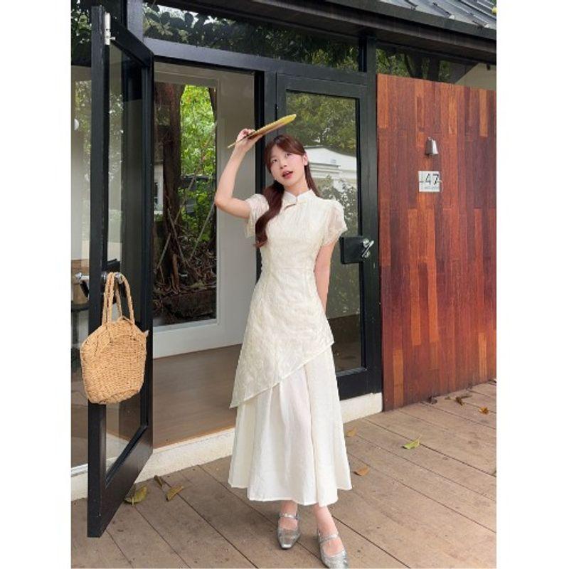 Кумикуми Новое китайское вышитое платье с вырезами, с короткими рукавами, женское, летнее, омолаживающее, пэчворк, приталенное, А-силуэта, длинное платье Image color M
Кумикуми Новое китайское вышитое платье с вырезами, с короткими рукавами, женское, летнее, омолаживающее, пэчворк, приталенное, А-силуэта, длинное платье Image color M