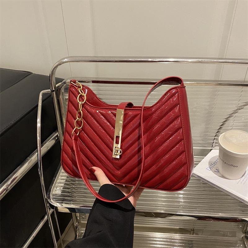 Handheld women s bag shoulder bag 2025 summer new trendy simple small bag leisure bag хаки
Handheld women s bag shoulder bag 2025 summer new trendy simple small bag leisure bag хаки