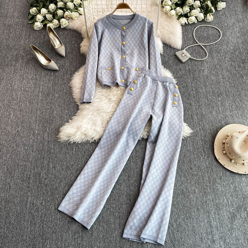 Classy Version European Goods Paris Fancy Classic Style Gold Buckle Brown Knitting Tops Wide Leg Pants Two-piece Set Women Gray One size
Classy Version European Goods Paris Fancy Classic Style Gold Buckle Brown Knitting Tops Wide Leg Pants Two-piece Set Women Gray One size