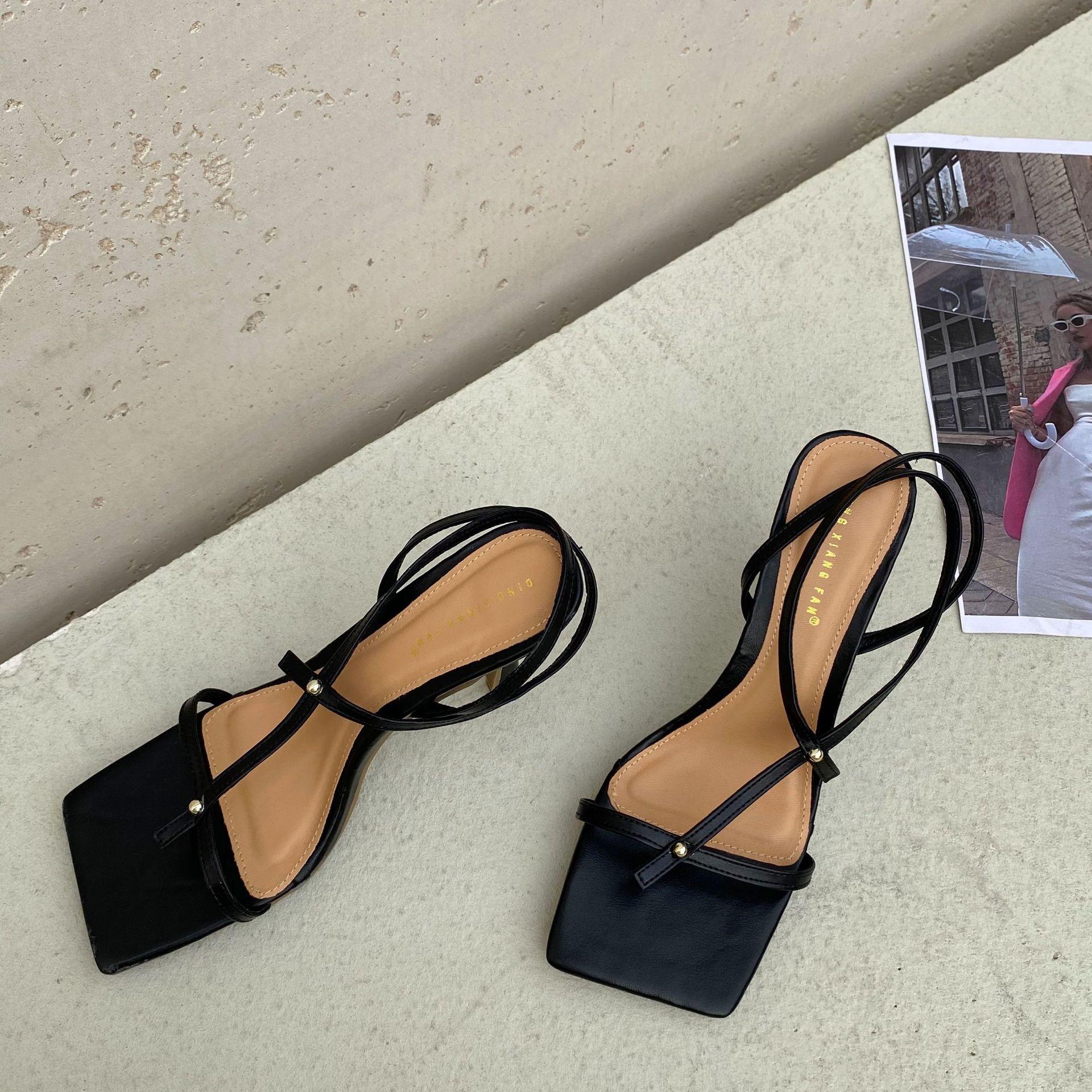 Fashion New Brand Design Gladiator Sandals Thin High Heel Dress Pumps Shoes Narrow Band Square Head Clip-On Strappy Sandalser76 40 чёрный
Fashion New Brand Design Gladiator Sandals Thin High Heel Dress Pumps Shoes Narrow Band Square Head Clip-On Strappy Sandalser76 40 чёрный