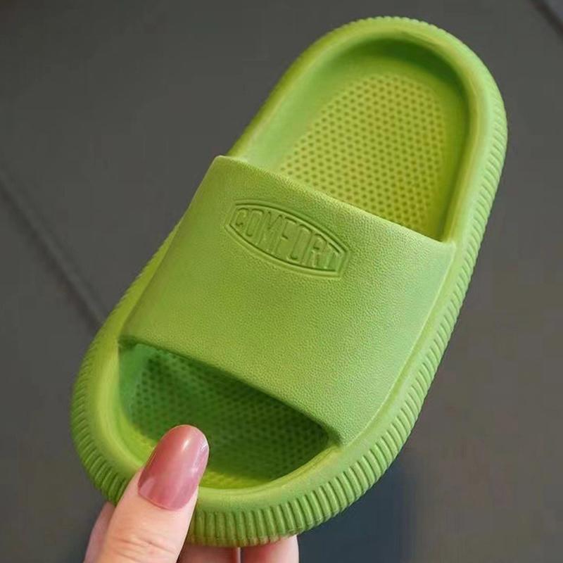 1 Pair Summer Children s Slippers Non-Slip PVC Slippers for Boys and Girls Orange/24-25
1 Pair Summer Children s Slippers Non-Slip PVC Slippers for Boys and Girls Orange/24-25